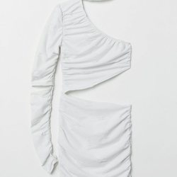 Vestido blanco asimétrico de la colección cápsula de Halloween de H&M 2018