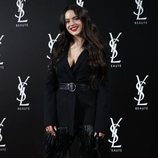 Rosalía con un look total black en la fiesta de 'Yves Saint Laurent: The Slim Rouge PurCouture'