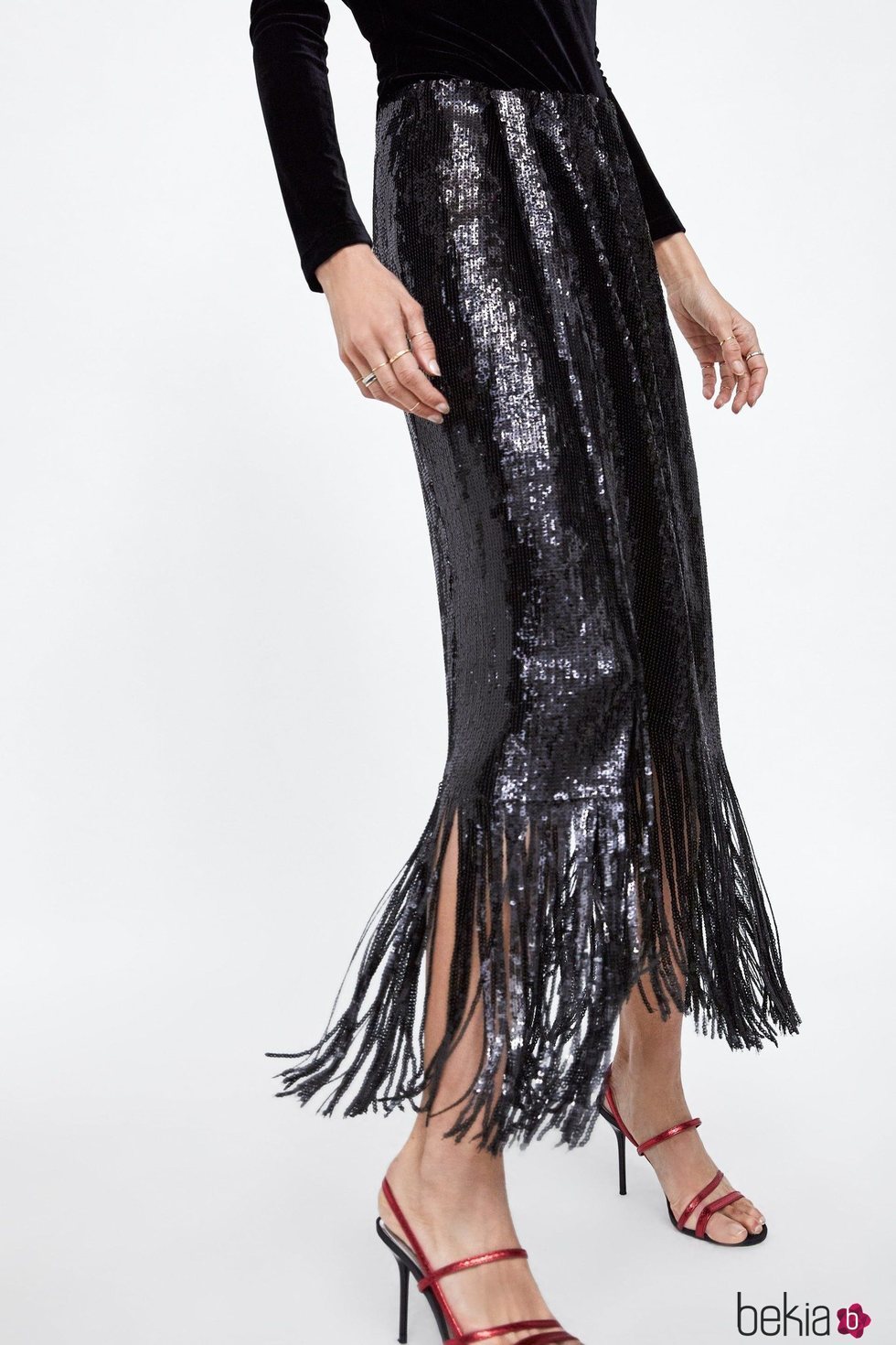 Falda de flecos de la colección otoño/invierno 2018/2019 de Zara