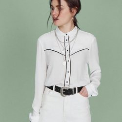 Camisa blanca de la colección 'Rodeo' de Stradivarius