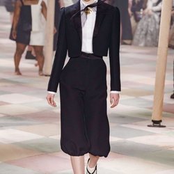 Pantalón bombacho de la colección de Alta Costura de Christian Dior para primavera/verano 2019 presentada en París