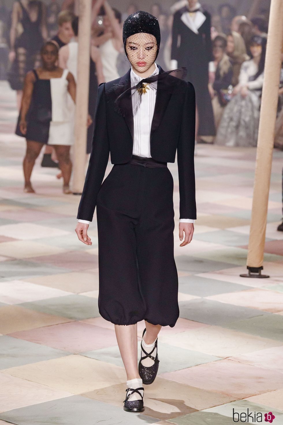Pantalón bombacho de la colección de Alta Costura de Christian Dior para primavera/verano 2019 presentada en París