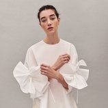 Camisa blanca con volantes colección Pre-Fall 2019 de Delpozo