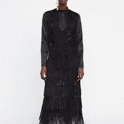 Vestido de flecos negro Zara primavera-verano 2019