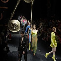 Desfile de Moschino otoño/invierno 2019/2020 en la Milán Fashion Week