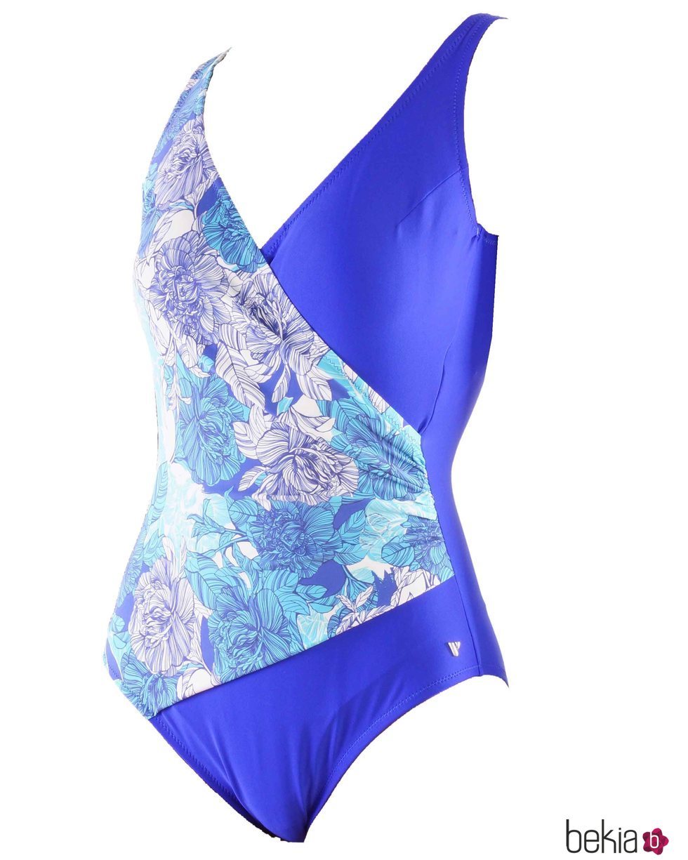 Bañador azul con estampado floral colección 2019 de Venus