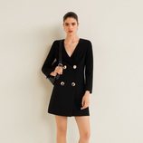 Mini vestido negro de la colección primavera 2019 de Mango