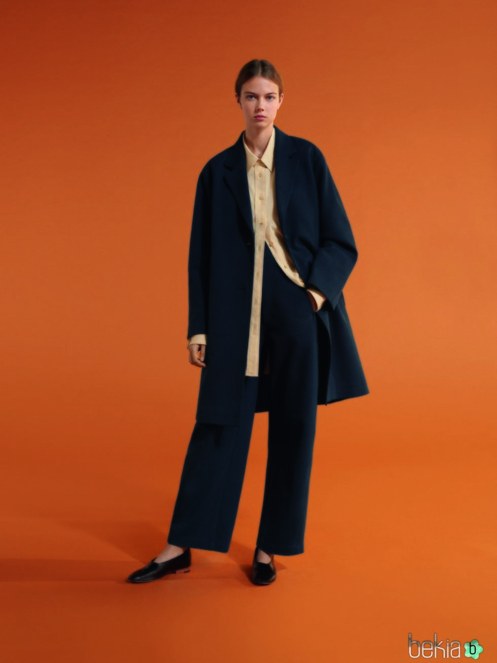 Abrigo, camisa y pantalón de corte masculino de Uniqlo para primavera/verano 2019