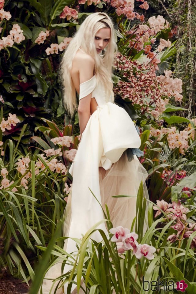 Vestido 'Hyacinth' de la colección de novias primavera 2020 de Vera Wang