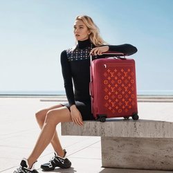 Louis Vuitton lanza su colección 'Horizont' con Karlie Kloss