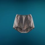 Braga high waist en color nude de Giambattista Valli x H&M