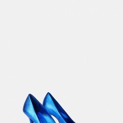 Zapato cerrado de tacón de la colección Blue Collection de Zara 2019