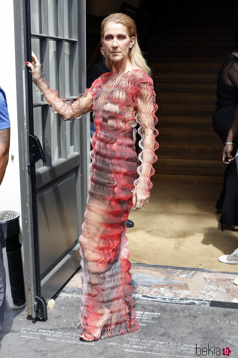 Céline Dion vestida de Iris Van Herpen en la Alta Costura de París