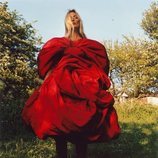 Vestido rojo de la colección otoño/invierno 2019 de Alexander McQueen