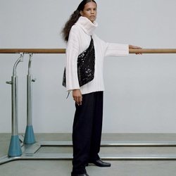 Jersey oversize de la colección 'The Minimal Knitwear' de Zara