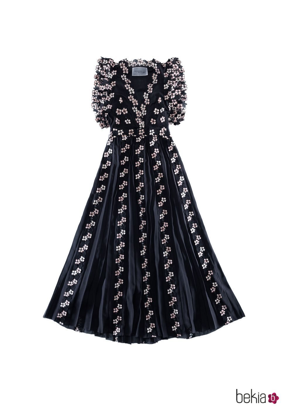 Vestido negro con mangas de la colección de H&M y Giambattista Valli
