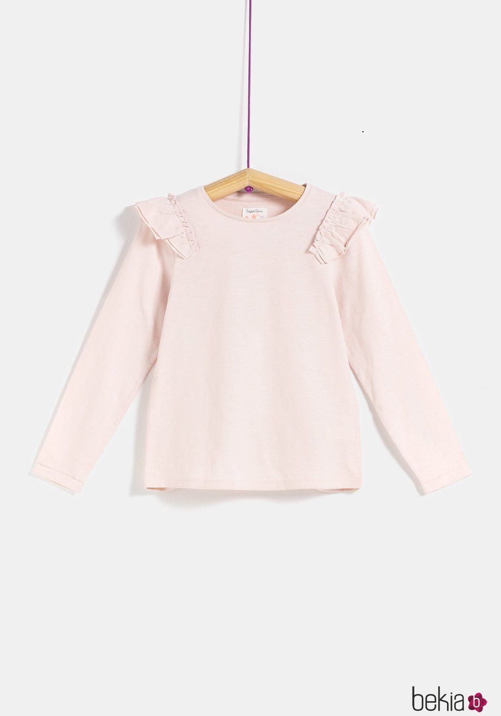 Blusa rosa con volantes de la colección 'I-O' de Carrefour y TEX para otoño/invierno 2019