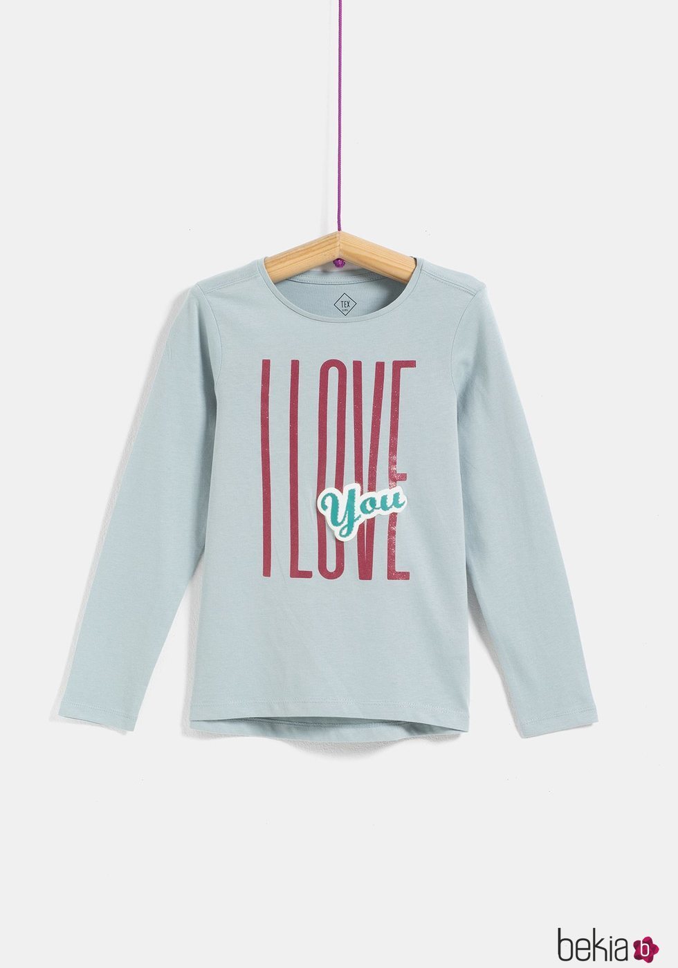 Camiseta niña 'Love' de la colección 'I-O' de Carrefour y TEX para otoño/invierno 2019
