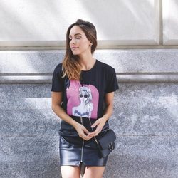Rocío Osorno con camiseta de corazón de la colección 'I-O' de Carrefour y Tex para otoño/invierno 2019