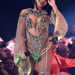 Becky G con un body con incrustaciones de brillantes en los MTV EMAs 2019