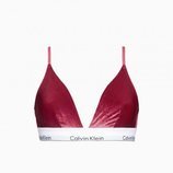 Sujetador de terciopelo de la colección Calvin Klein Underwear 2019-2020 Especial Navidad