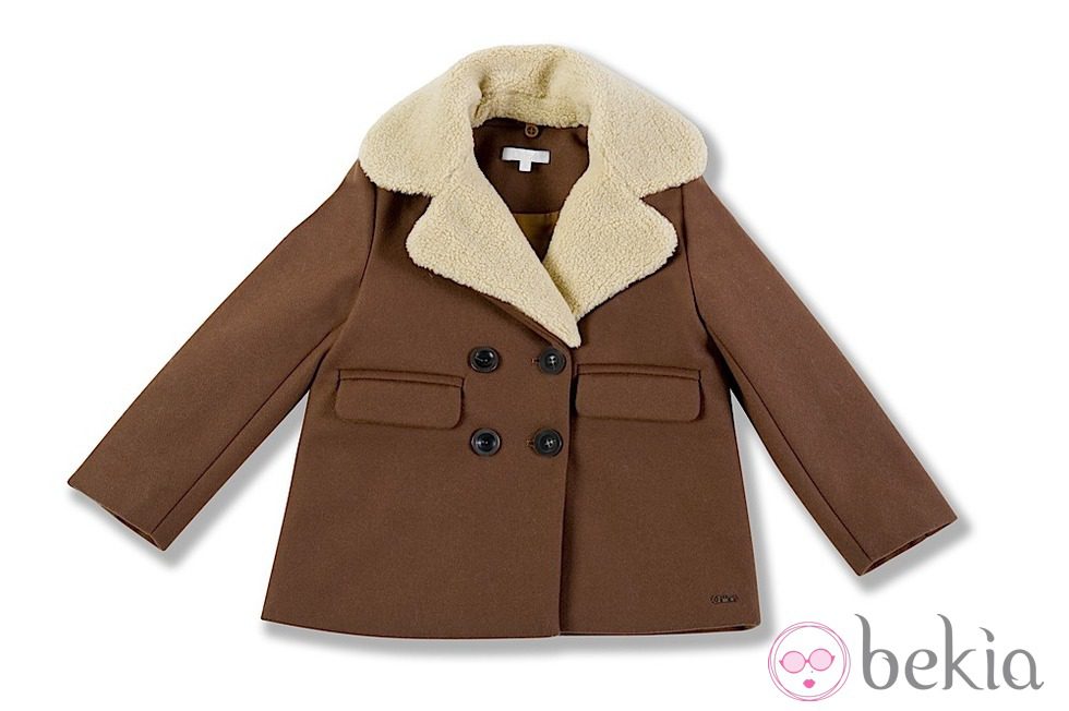 Abrigo marrón de la colección Chloé para niñas otoño/invierno 2011