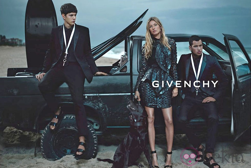 Gisele Bündchen posa para la primavera/verano 2012 de Givenchy