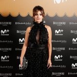 Mónica Cruz con vestido de borlas plateadas en la fiesta del final de 'Velvet Colección'