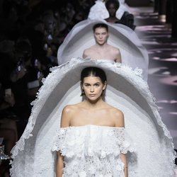 Carrusel de novias del desfile de Alta Costura 2020 de Givenchy