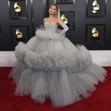 Ariana Grande y su look en los Grammy 2020