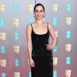 Emilia Clarke, vestida toda de negro en los Premios BAFTA 2020
