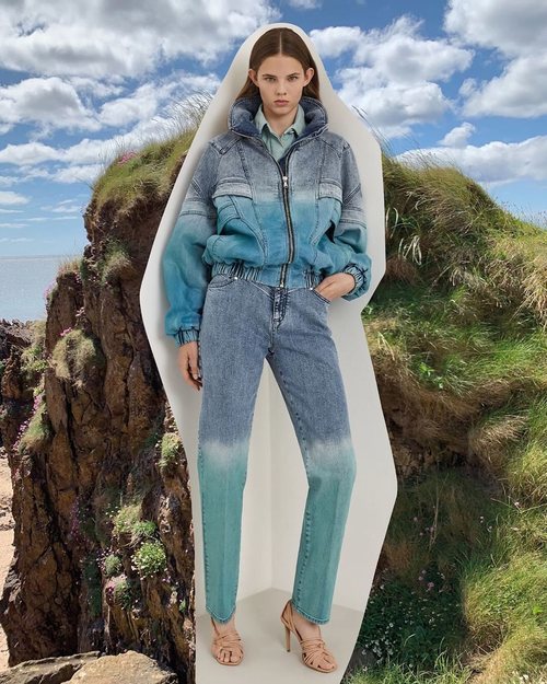 Vaqueros de algodón orgánico de la colección primavera 2020 de Stella McCartney