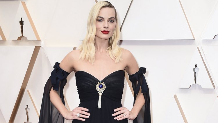 Margot Robbie con un vestido de Chanel en los Oscar 2020