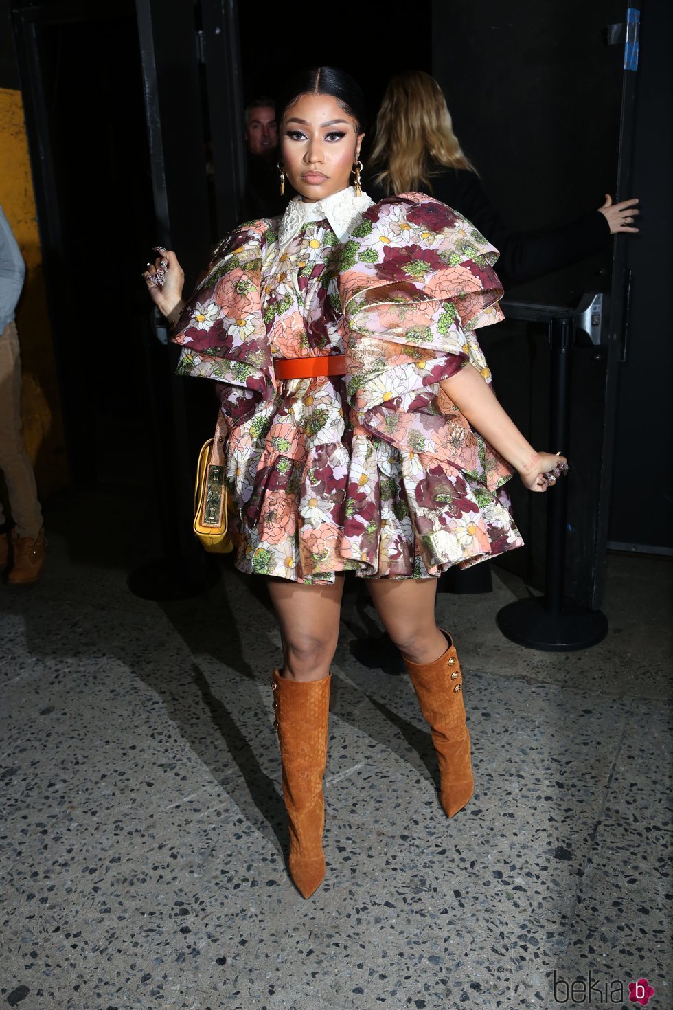 Nicki Minaj con un atuendo de lo más extravagante en el desfile de Marc Jacobs 2020