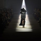 Carrusel de modelos otoño/ invierno 2020-2021 de Givenchy