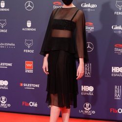 Susana Abaitua con un dos piezas de Chanel en la alfombra roja de los Premios Feroz 2021