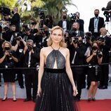 Diane Kruger vestida de Armani Privé en la segunda jornada del Festival de Cannes 2021