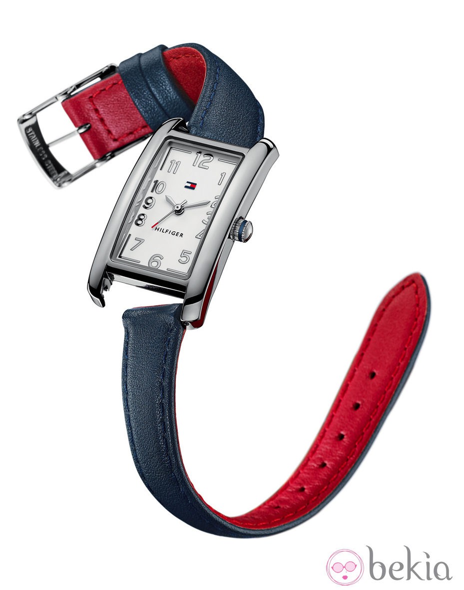 Reloj femenino reversible de la colección 'San Valentín' de la firma Tommy Hilfiger