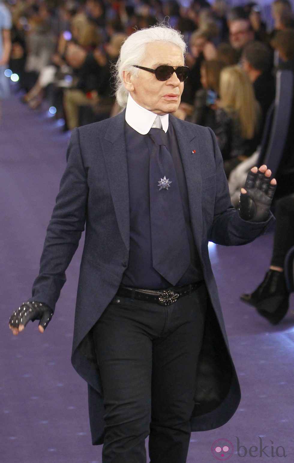 Karl Lagerfeld en el desfile de Chanel Alta Costura Primavera/Verano 2012 de París
