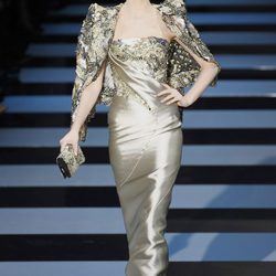 Vestido de gala en glitter dorado de Armani Privé Alta Costura