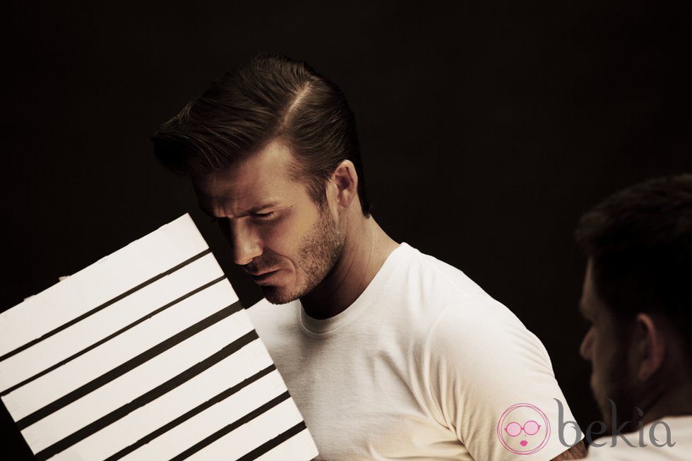 David Beckham tras los focos en el making-of de 'Bodywear for H&M'