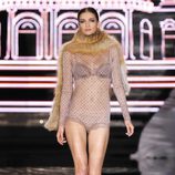 Conjunto de lencería en lila de Andrés Sardá en Fashion Week Madrid