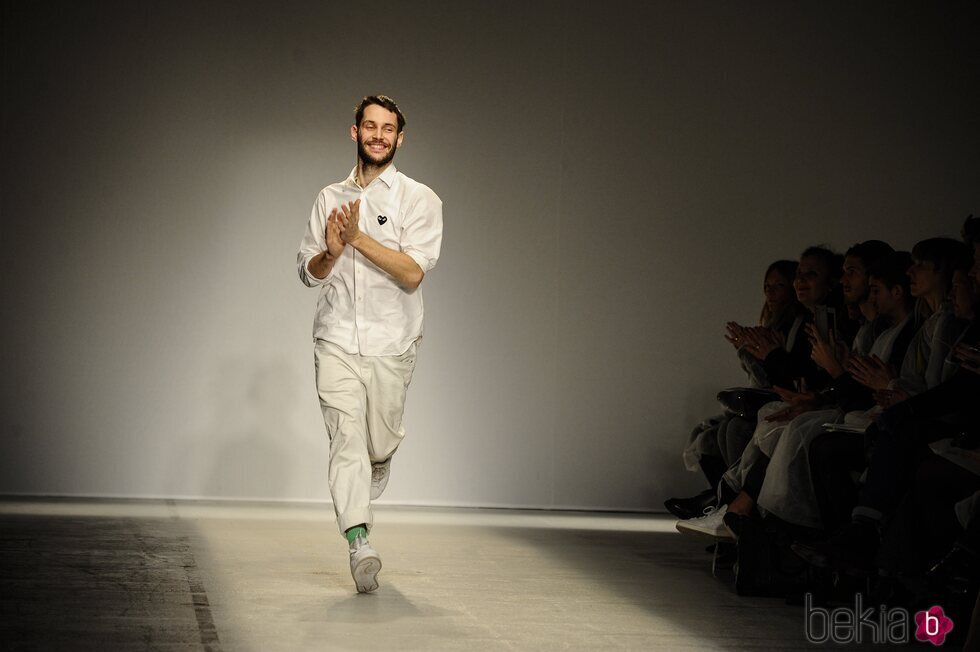 Simon Porte Jacquemus en Paris Fashion Week 2014