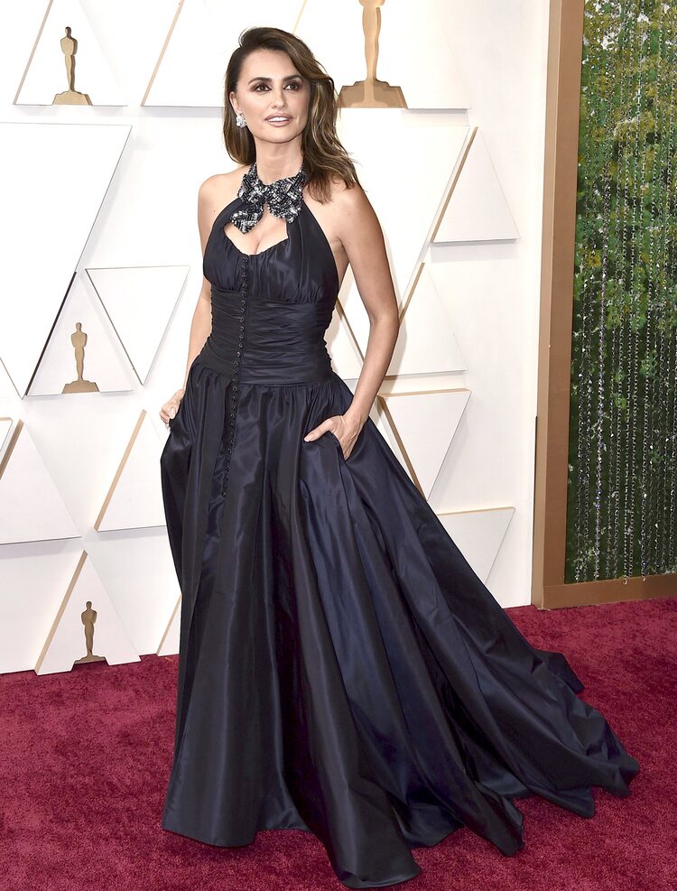 Penélope Cruz de Chanel en los Premios Oscar 2022