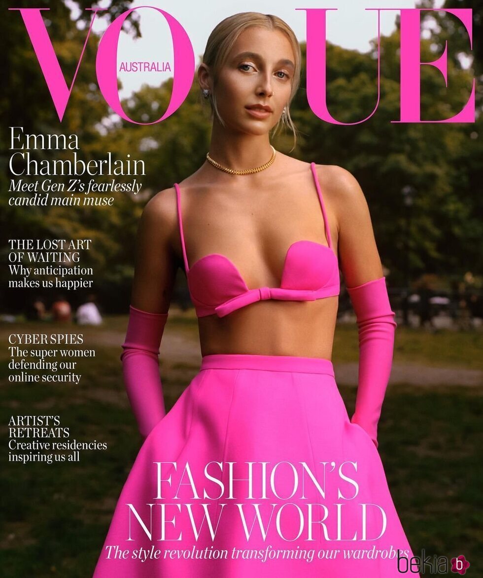 Emma Chamberlain en la portada de Vogue Australia septiembre 2022