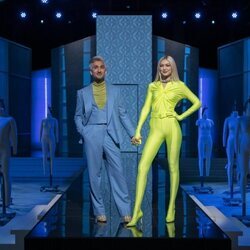 Tan France y Gigi Hadid, presentadores de 'Next in fashion'