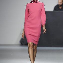 Vestido rosa corto de la colección otoño/invierno 2012/2013 de Juana Martin