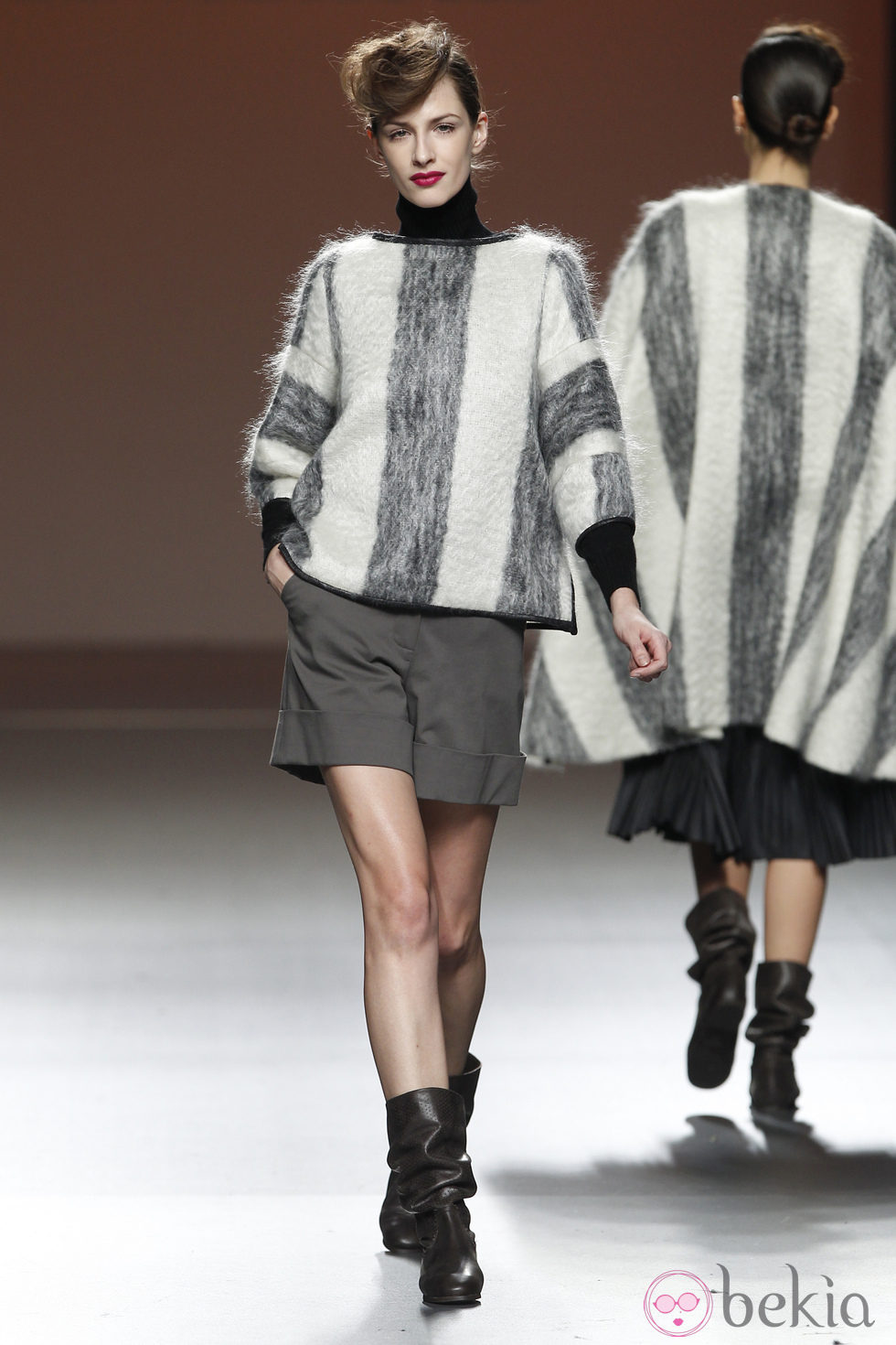 Top oversize de Kina Fernández en la Fashion Week Madrid
