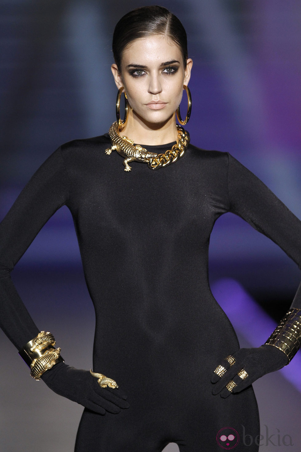 Complementos de cadenas de cocodrilo de Aristocracy en la Fashion Week Madrid