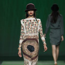 Vestido largo estampado de Martin Lamothe en la Fashion Week Madrid